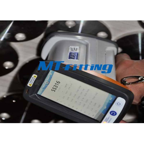 Выкованные штуцеры трубы нержавеющей стали АСТМ А182/АСМЭ СА182 ПН250 Ф316 /316L смещают на фланец