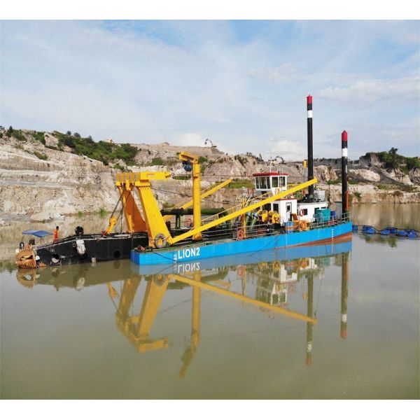 Diesel Engine Power 20 Inch Cutter Suction River Sand Dredger