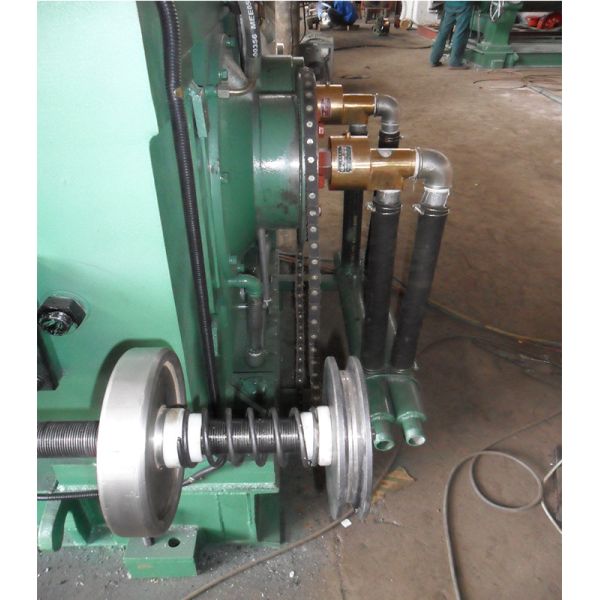 Rubber Refiner and Reclaimed Rubber Kneader with Waist-dump Rolls Overload Protection and Chilled Cast Iron Rolls