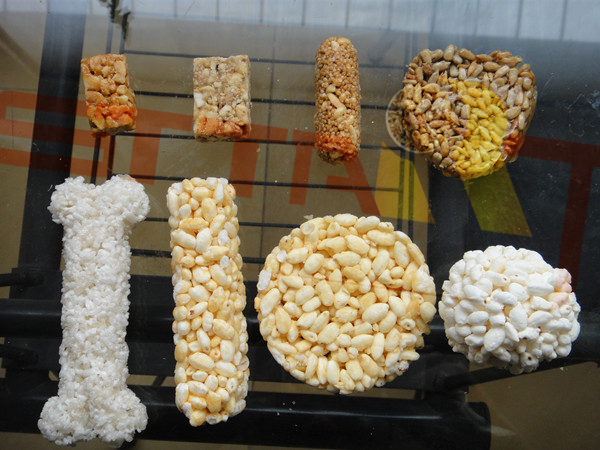 Durable SS Cereal Bar Production Line 500kg Granola Muesli Muesly Forming