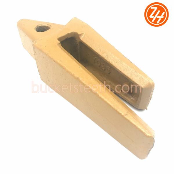 205-939-7120-35 Excavator Spare Parts PC200 Excavator Tooth Adapter