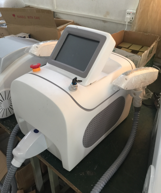 ODM Q Switch ND YAG Laser Machine 1000w For Tattoo Removal 2000mJ
