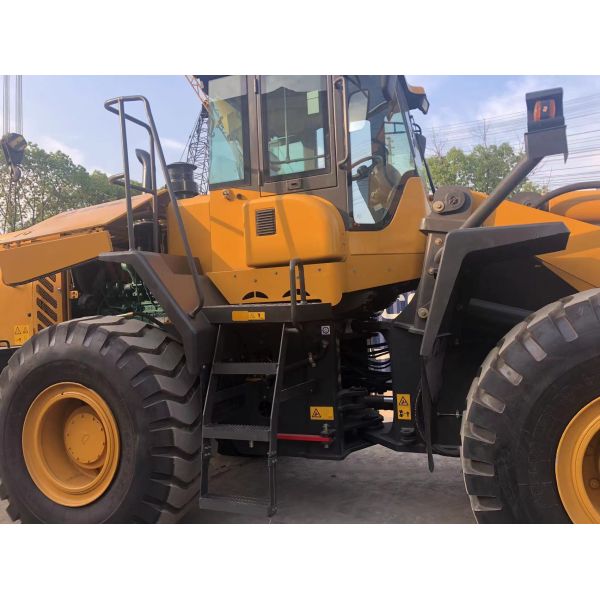 SDLG LG956L 5 Ton Front End Loader Hydraulic Power 4 Wheel and Used for Forestry Mulcher