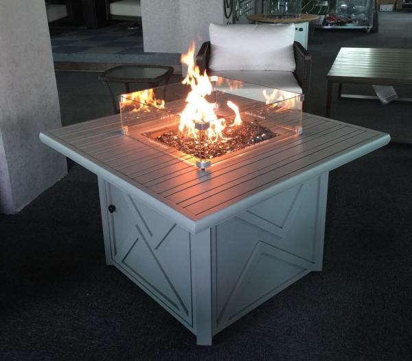Outdoor 38 Inch Square Aluminum Natural gas Fire Pit Table 40000BTU