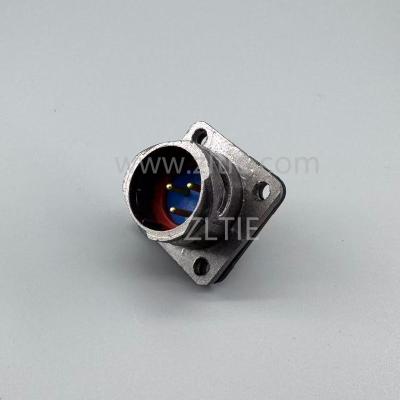 FQ18 Series 3-Pin Square Flange Male Socket