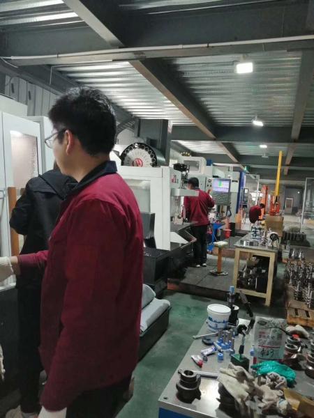 区分頭 電気光源 回転式 インデックステーブル 駅ストップ用のカムインデックス