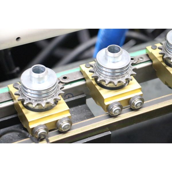 4000 PCS / H Automatic Blowing Machine With High Pressure Air Compressor