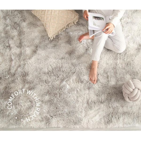 80*160cm Machine Washable Plush Blanket for Northern European Bedroom Floor