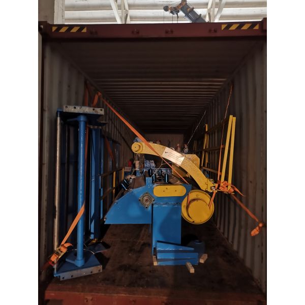 CE 380V 50Hz 0.4-4mm Steel Strip Slitting Machine