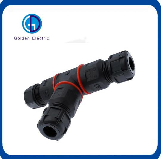 250V 24A IP68 3 Phase Industrial Socket Waterproof Customized with Compact Structure
