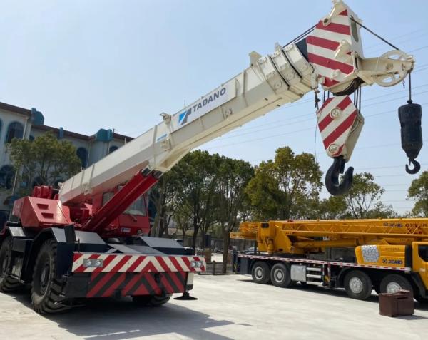 TADANO TR500EX Truck Mounted Used Crane 50t Capacity And 48m Height