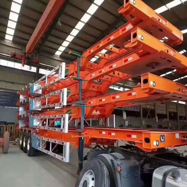 Tractor Trailers Container Chassis Skeleton Truck Semi Trailer with Tread 1820mm