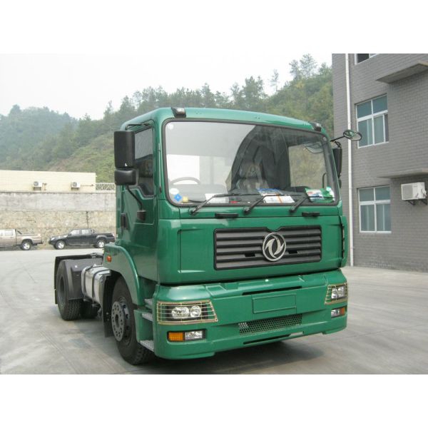 Euro3 Cummins 190HP Dongfeng RHD Camions EQ4126G 4x2 Tractor Truck