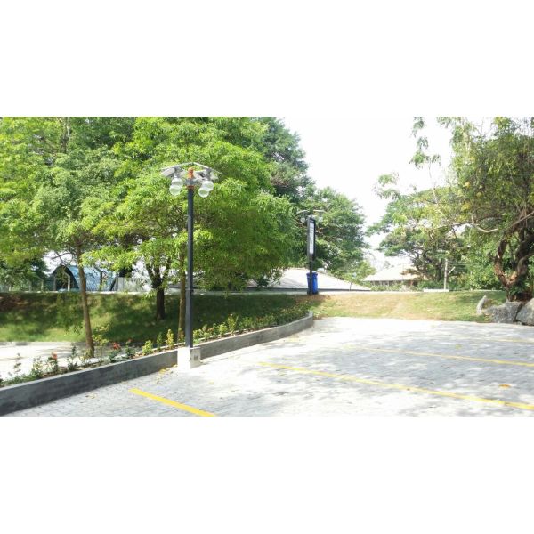 IP65 Outdoor Solar LED Garden Lights 3000-6500K CCT 3 Year Warranty