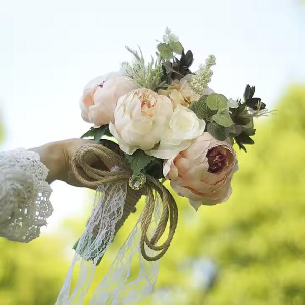 Wholesale Silk Rose Flower Bouquet Decorative Wedding Flowers Bridal Bouquets