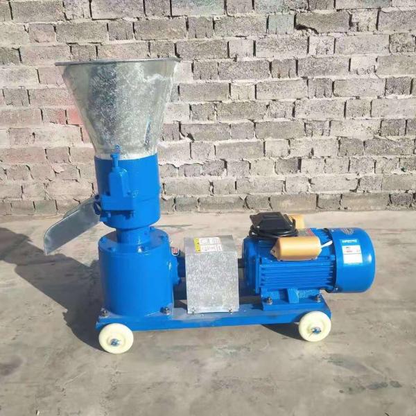 Motor elétrico da máquina pequena da pelota da alimentação animal da grama da alfafa da capacidade 7.5KW