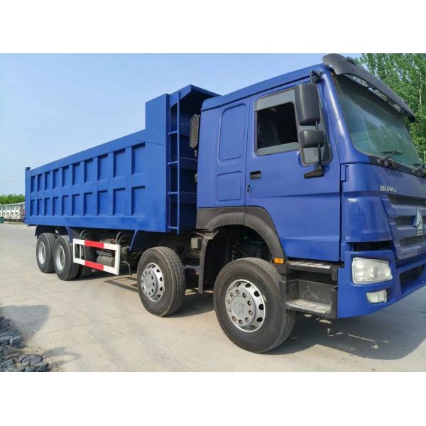 Used HOWO Tipper Truck 8X4 Dark Blue Euro3 for Heavy Duty Dump in Urban Construction