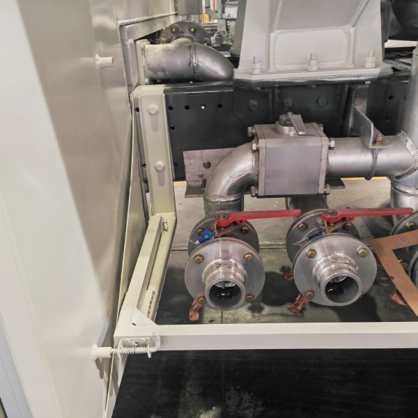 HOWO Plane Fuel Tanker Aircraft Refueling Jet A1 Truck