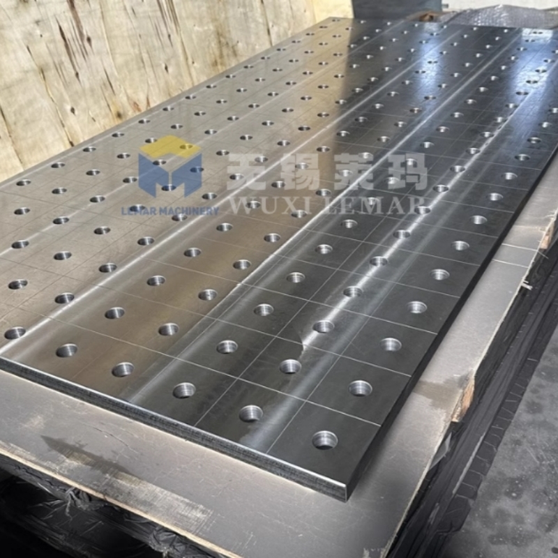 D28 Nitrided 2D Welding Table For Flat Metal Fabrication Work