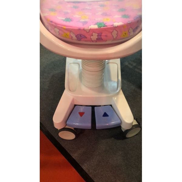 Универсальное белой шпаргалки младенца больницы регулируемое для нянча новорожденных