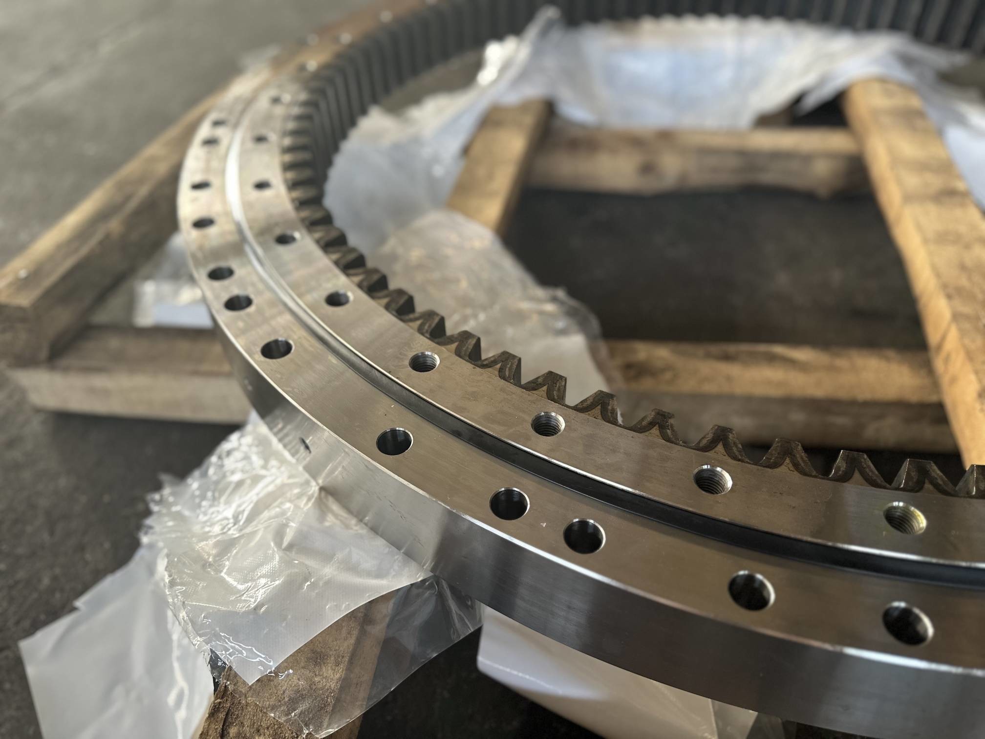 1141414  Slewing Bearing Slewing Ring  Excavator E320B CAT320B