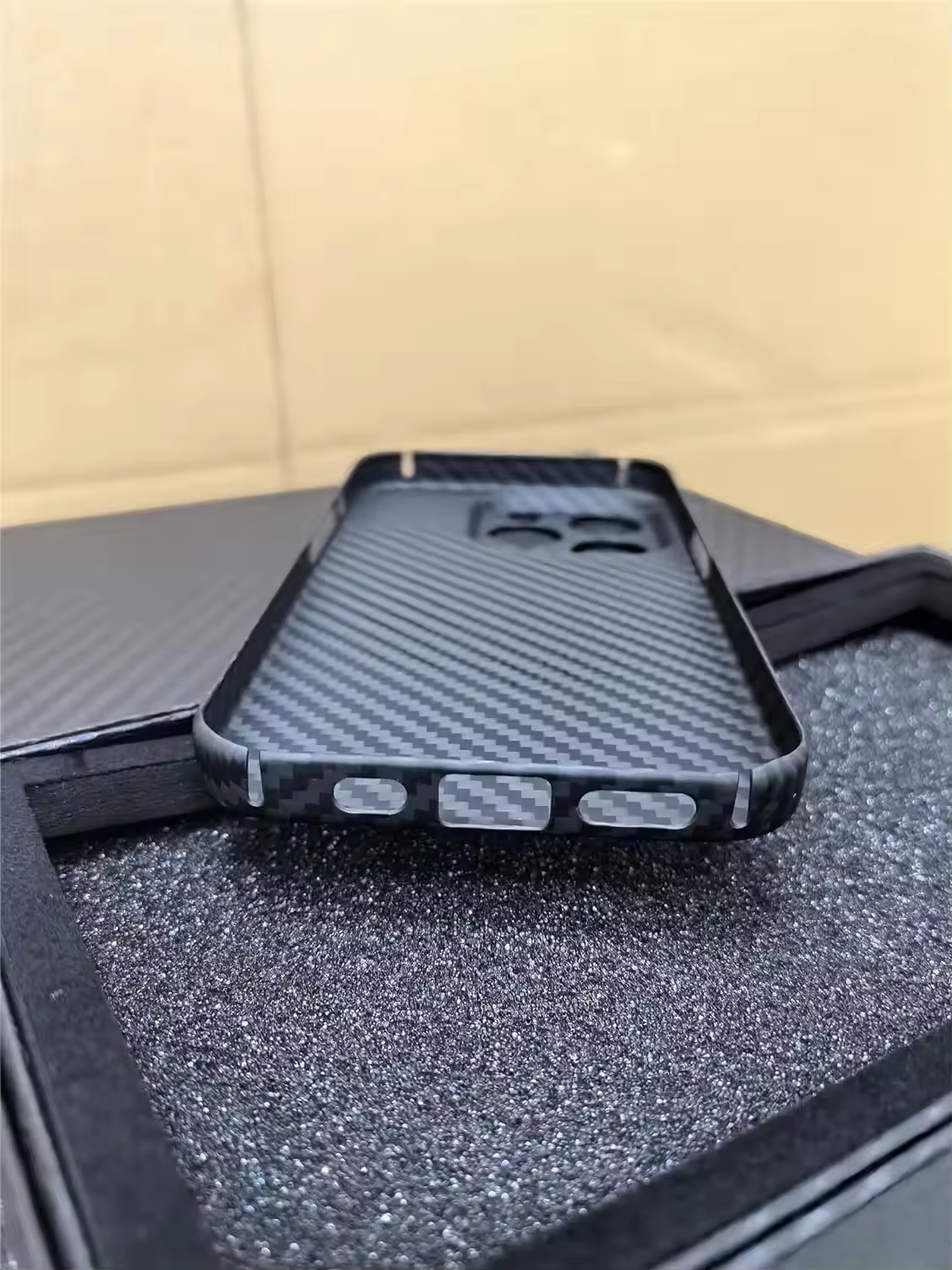 Real Carbon Fiber Shockproof Mobile Case Ultra Thin Cover for iPhone 15 16 14 13 Plus Pro Max Laudtec