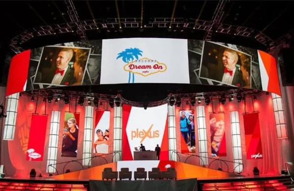 High Definition 3.91mm Stage Video Wall Concert Video Screens 1200nits Brightness