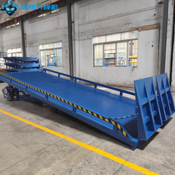 10T-10M Chargement et déchargement de marchandises bleues sur mesure Rampe hydraulique de quai