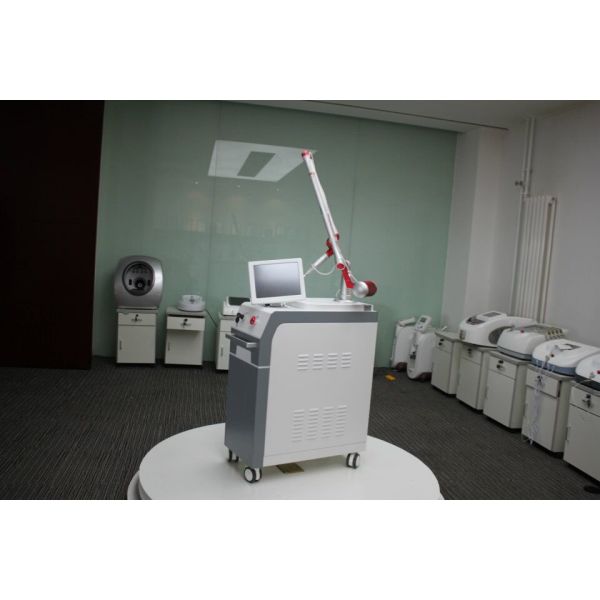 Imported high intensity laser generator adopted,strong and practical body,Forimi Q Switch ND Yag Laser Machine