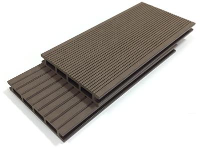 Placas de deck WPC personalizáveis ​​para espaços externos personalizados
