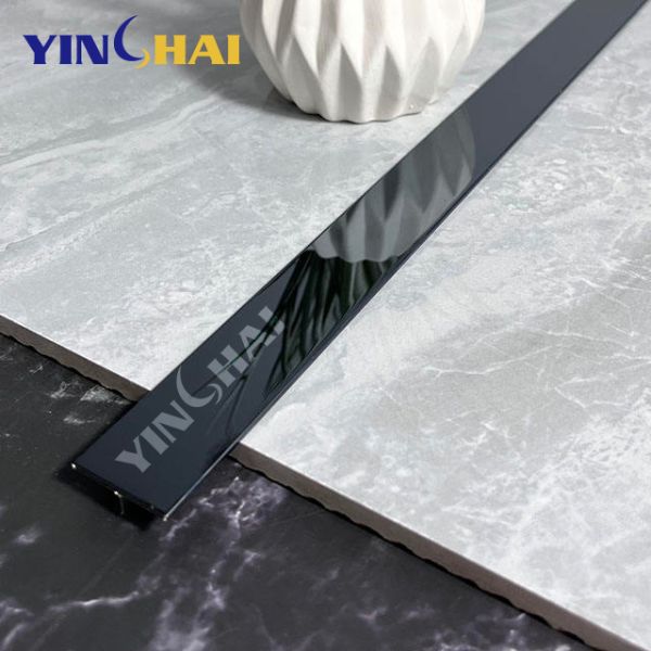 Long Lasting Stainless Steel Edging Strip Corrosion Resistance With Polished Finishin