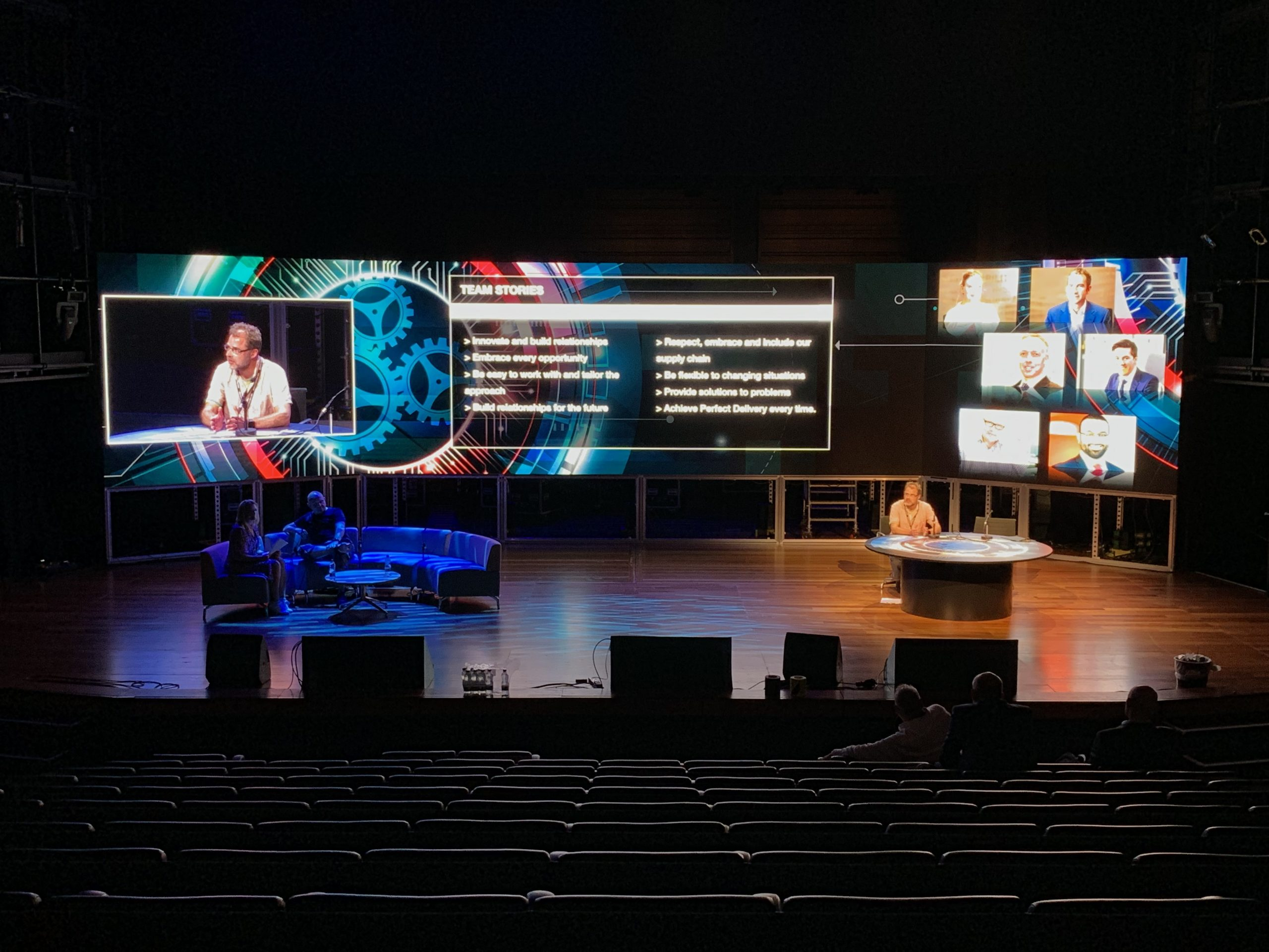 RH-A 3.91 Rental LED Display Screen Outdoor 500mm*500mm Super Slim LED Display