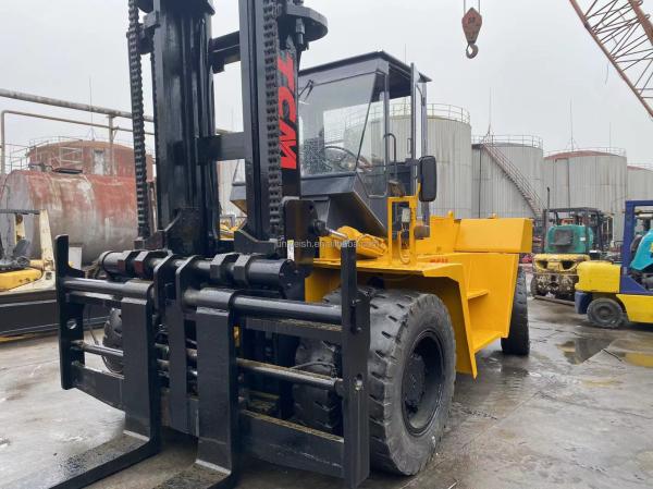 20 Ton TCM Forklift FD200 with Low Fuel Consumption and Powerful Engine
