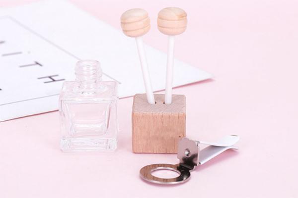 Pearly Luster Car Freshener Hanging Perfume Glass Bottle
