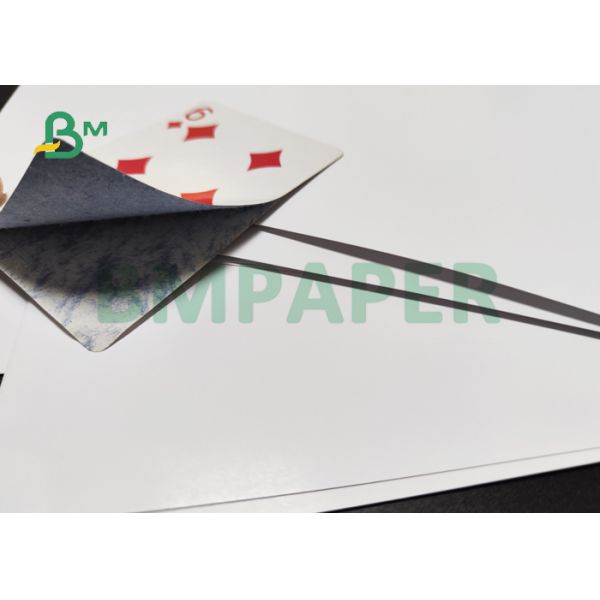 carton 300gsm enduit bilatéral pour des cartes de jeu noyau bleu noir de 72 * de 102cm