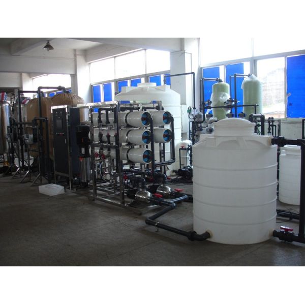 Equipo profesional de la purificación del agua de la ósmosis reversa, máquina del tratamiento del agua potable del RO
