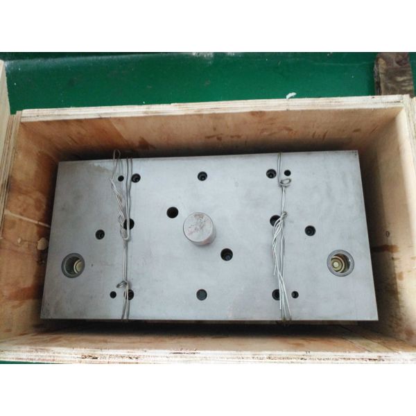 Progressive deep drawing die for cold stamping sheet metal parts production