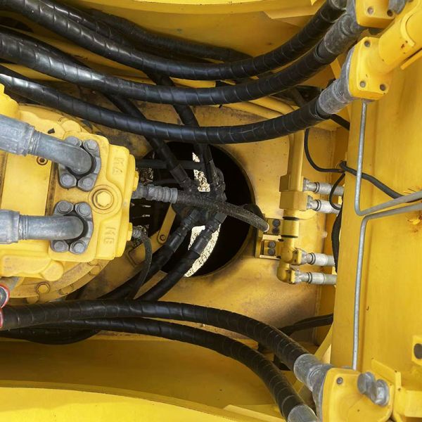 PC360-7 Used Komatsu Excavators 180kw Rated Power 1.6m3 Capacity Bucket