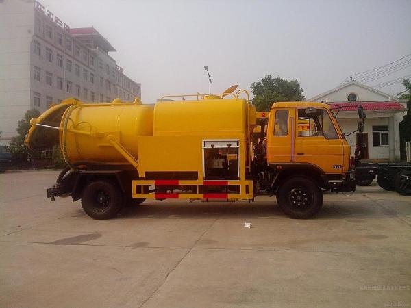 Dongfeng vacuum sewer tank truck 3000L~5000L sewage suction 3ton vacuum truck