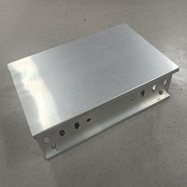 1.0mm-3.0mm Solid Bottom Type Cable Tray Anodizing Aluminum Alloy Indoor Outdoor