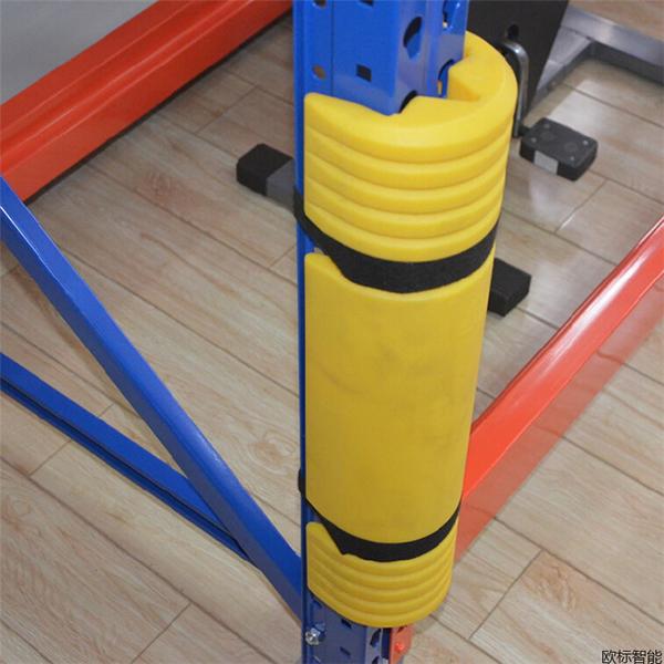 Protecteur vertical de rack en plastique Protecteur de colonne de rack à palettes en une pièce pour système de rack