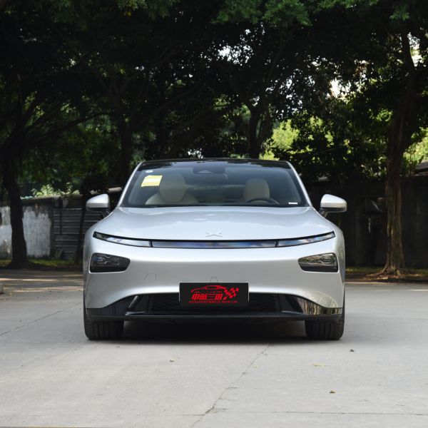 480-702KM NEDC Xpeng P7 Sports Car Electric Car Vehicle Fast Charge Time 0.48h