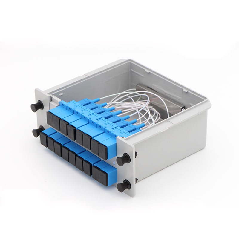 Выходы входного сигнала 16 Splitter LGX 1 PLC кассеты 1x16 с переходником SC APC
