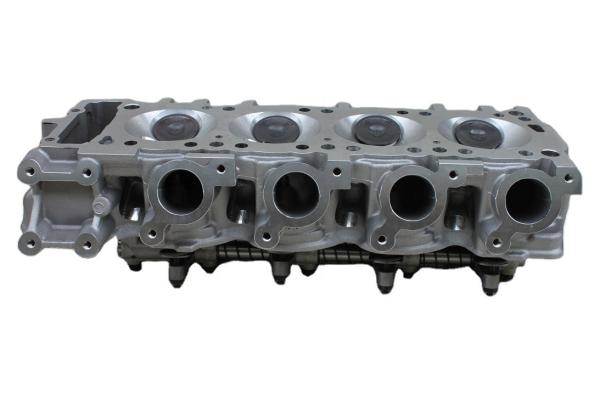 Mitsubishi Pajero V32 G54B 4G54 Engine Cylinder Head Assy