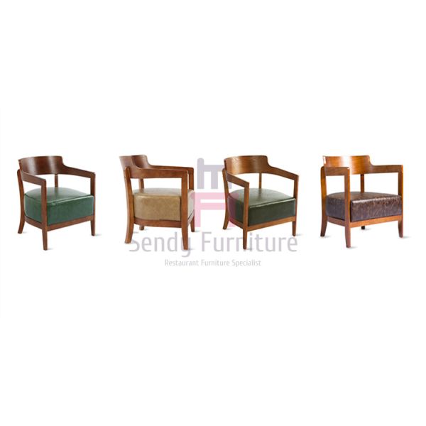 Кресло кожи Брауна черноты твердой древесины, одиночная деревянная софа рамки с огромной рукой