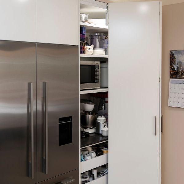 White Flat Lacquer Kitchen Cabinet Small Modular Design Modern