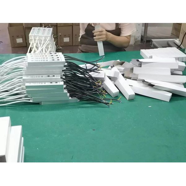 водитель 1800mA СИД 36v Transformator постоянн настоящий для на открытом воздухе