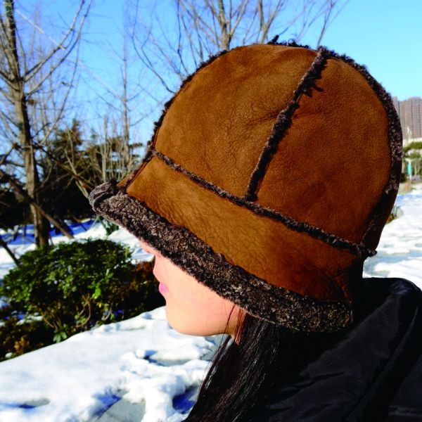 Winter Double Face Sheepskin Beanie Hat Real Shearling 100% Wool For Women