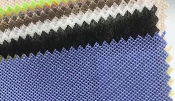 Waterproof Medical Polypropylene Non Woven Fabric Meltblown Anti Static For Bedsheet