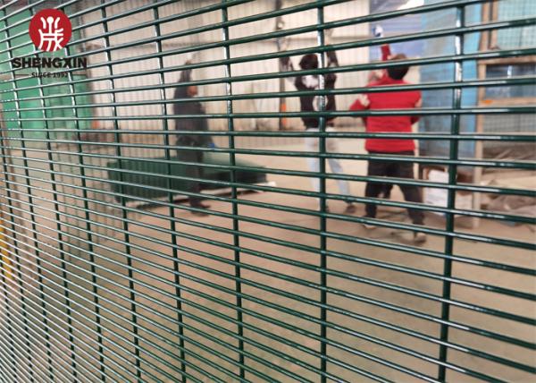 Finger Proof 358 Mesh Fence Electro Galvanized For Military Airport